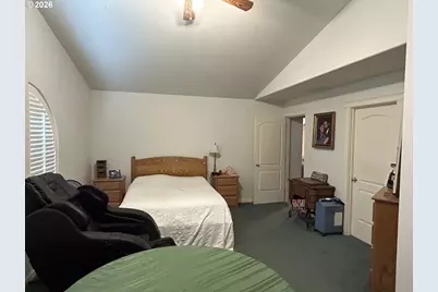 2343 NW Chambers Dr, Roseburg, OR 97471 - Photo 17