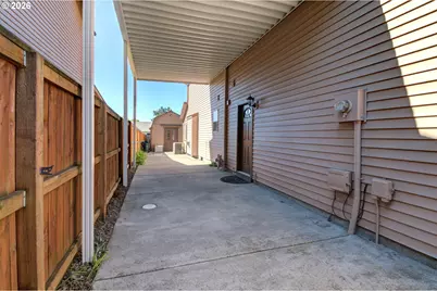 12001 NE 75th Cir, Vancouver, WA 98682 - Photo 29