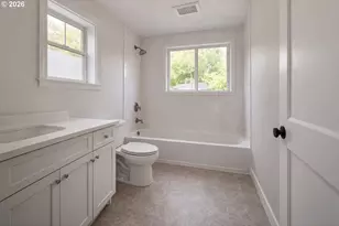 5845 NE Prescott St, Portland, OR 97218 - Photo 9