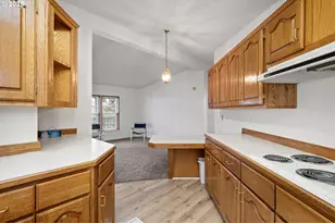 1699 N Terry St, Eugene, OR 97402 - Photo 17