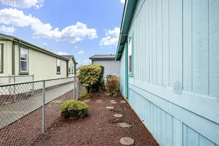 1699 N Terry St, Eugene, OR 97402 - Photo 43