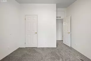 1699 N Terry St, Eugene, OR 97402 - Photo 33