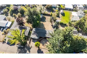 1035 S 11th St, Cottage Grove, OR 97424 - Photo 27