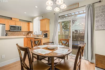 1316 SE Roundelay St, Hillsboro, OR 97123 - Photo 9