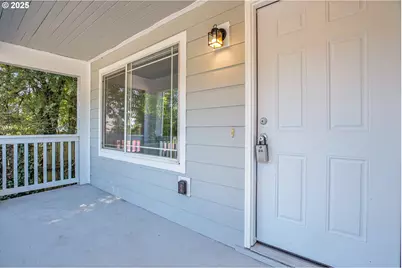 6511 NW Saint Helens Rd, Portland, OR 97210 - Photo 3