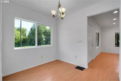 6511 NW Saint Helens Rd, Portland, OR 97210 - Photo 9