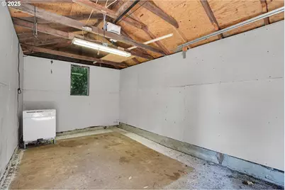 6511 NW Saint Helens Rd, Portland, OR 97210 - Photo 41