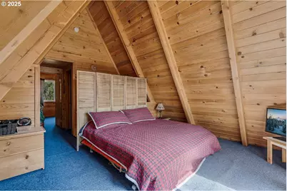 143970 Highway 97, Gilchrist, OR 97737 - Photo 11