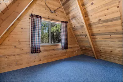 143970 Highway 97, Gilchrist, OR 97737 - Photo 15