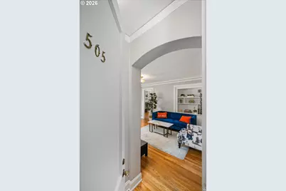 709 SW 16th Ave #505, Portland, OR 97205 - Photo 7