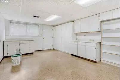 12340 NE Hassalo St, Portland, OR 97230 - Photo 21