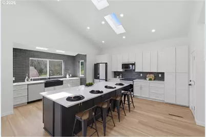 2455 W 29th Ave, Eugene, OR 97405 - Photo 7