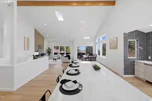 2455 W 29th Ave, Eugene, OR 97405 - Photo 13