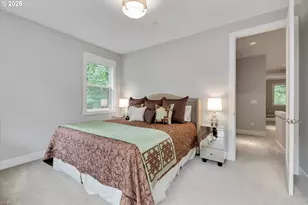 9629 SW 18th Pl, Portland, OR 97219 - Photo 19
