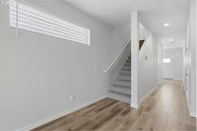 422 E Wilson St, Carlton, OR 97111 - Photo 13