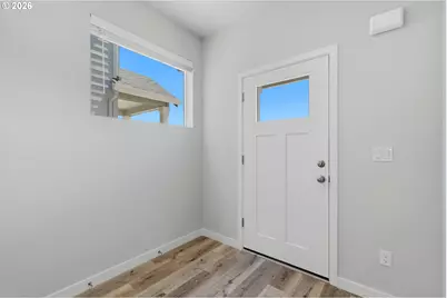 422 E Wilson St, Carlton, OR 97111 - Photo 7