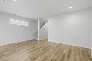 422 E Wilson St, Carlton, OR 97111 - Photo 11