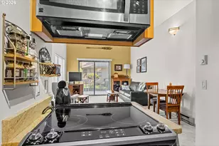 1712 Arch Ln, Brookings, OR 97415 - Photo 11