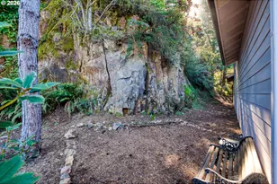 1712 Arch Ln, Brookings, OR 97415 - Photo 33