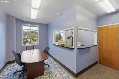 340 Central Ave, Coos Bay, OR 97420 - Photo 37