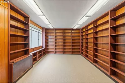 340 Central Ave, Coos Bay, OR 97420 - Photo 43