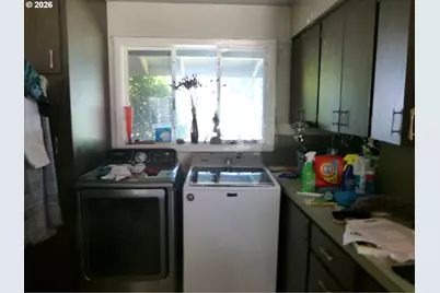 16222 SE Oatfield Rd, Milwaukie, OR 97267 - Photo 19