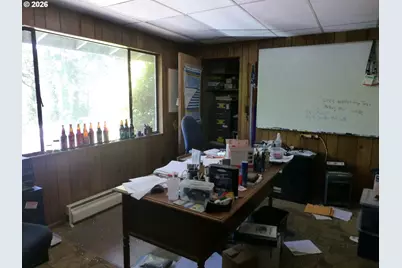 16222 SE Oatfield Rd, Milwaukie, OR 97267 - Photo 17
