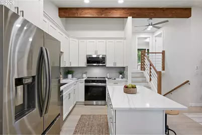 6865 NE Claremont Ave, Portland, OR 97211 - Photo 7