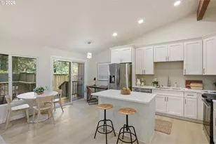 6865 NE Claremont Ave, Portland, OR 97211 - Photo 5