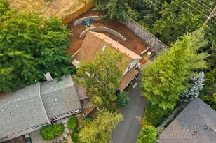 9066 SW Monterey Pl, Portland, OR 97225 - Photo 33
