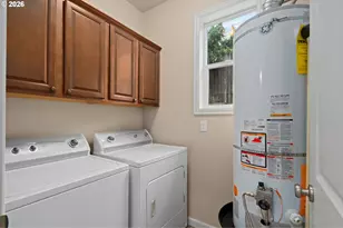 9066 SW Monterey Pl, Portland, OR 97225 - Photo 17