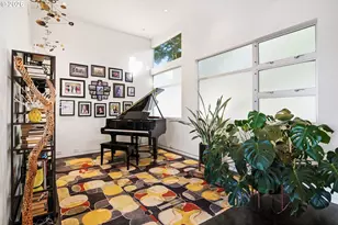 17700 Upper Cherry Ln, Lake Oswego, OR 97034 - Photo 25