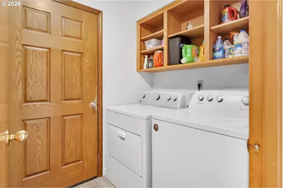 1420 NE Hoffman Dr, McMinnville, OR 97128 - Photo 27
