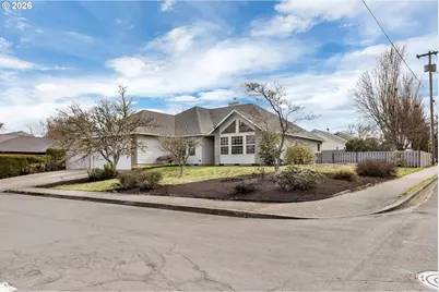 1420 NE Hoffman Dr, McMinnville, OR 97128 - Photo 5
