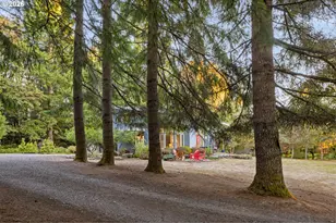 9342 NW Skyline Blvd, Portland, OR 97231 - Photo 43