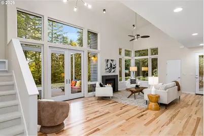 9342 NW Skyline Blvd, Portland, OR 97231 - Photo 11