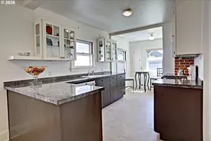 3914 NE Laddington Ct, Portland, OR 97232 - Photo 23