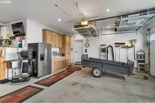 680 NW 11th Ave, Canby, OR 97013 - Photo 39