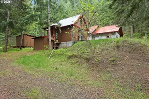 565 Canyon Rd, Lyle, WA 98635 - Photo 21