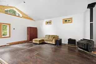 565 Canyon Rd, Lyle, WA 98635 - Photo 15