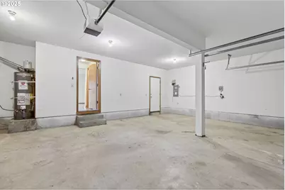 418 NW 112th St, Vancouver, WA 98685 - Photo 43