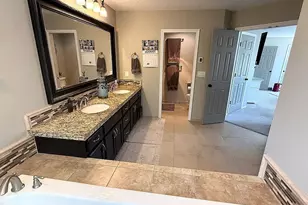16230 NW Gianola Ct, Beaverton, OR 97006 - Photo 35