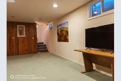 10826 NE Oregon St, Portland, OR 97220 - Photo 27