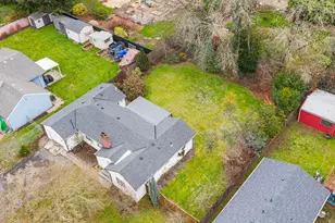 10002 SE Hollywood Ave, Milwaukie, OR 97222 - Photo 15