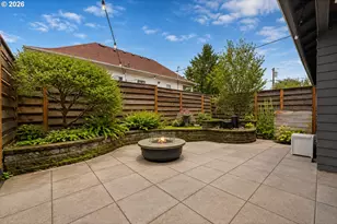 37 NE Skidmore St, Portland, OR 97211 - Photo 3