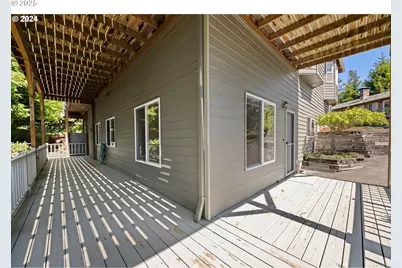 285 Waldorf Pl, Astoria, OR 97103 - Photo 41