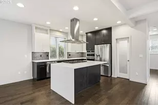 3970 SE Reedway St, Portland, OR 97202 - Photo 9