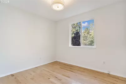 8885 SW 76th Pl, Portland, OR 97223 - Photo 37