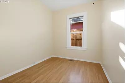 25 SE 76th Ave, Portland, OR 97215 - Photo 17