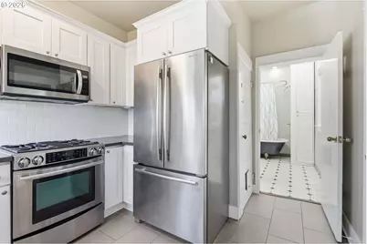 25 SE 76th Ave, Portland, OR 97215 - Photo 21